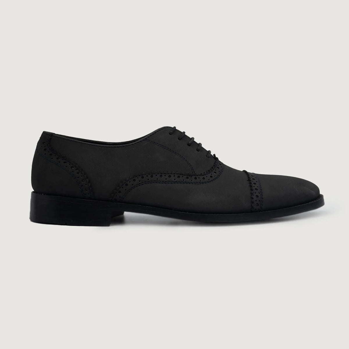 Black Full-Grain leather Shoes - Rahmengenähte Goodyear-Welt-Konstruktion & vordere Zehenkappe
