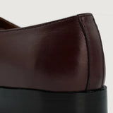 Authentic Full-Grain Leather Grain Texture & Heavy-Duty Seam Stitching Detail