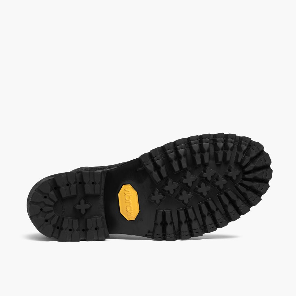 High-Traction Rubber Outsole & Lug Tread Pattern on Challenger Mattschwarz Lederstiefel für Herren