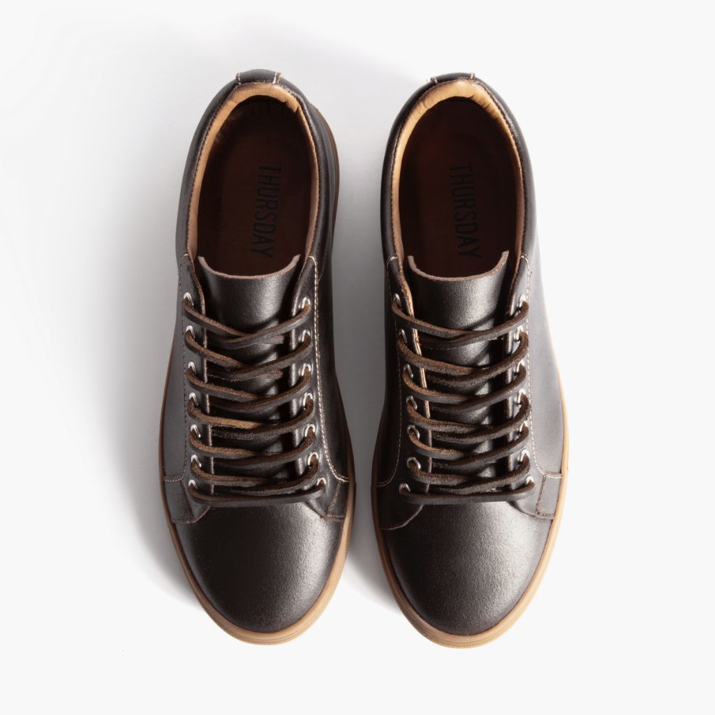 Premier Low Top Cacao Leder-Sneaker für Herren For Men - Verstärkte Fersenkappe & präzise Doppelnaht