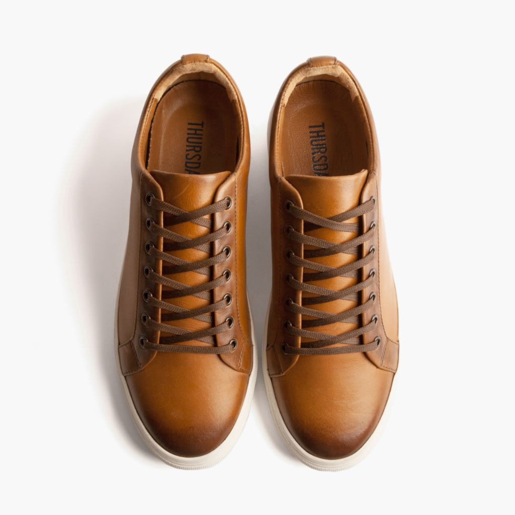 Premier Low Top Toffee-Braun Leder-Sneaker für Herren For Men - Verstärkte Fersenkappe & präzise Doppelnaht
