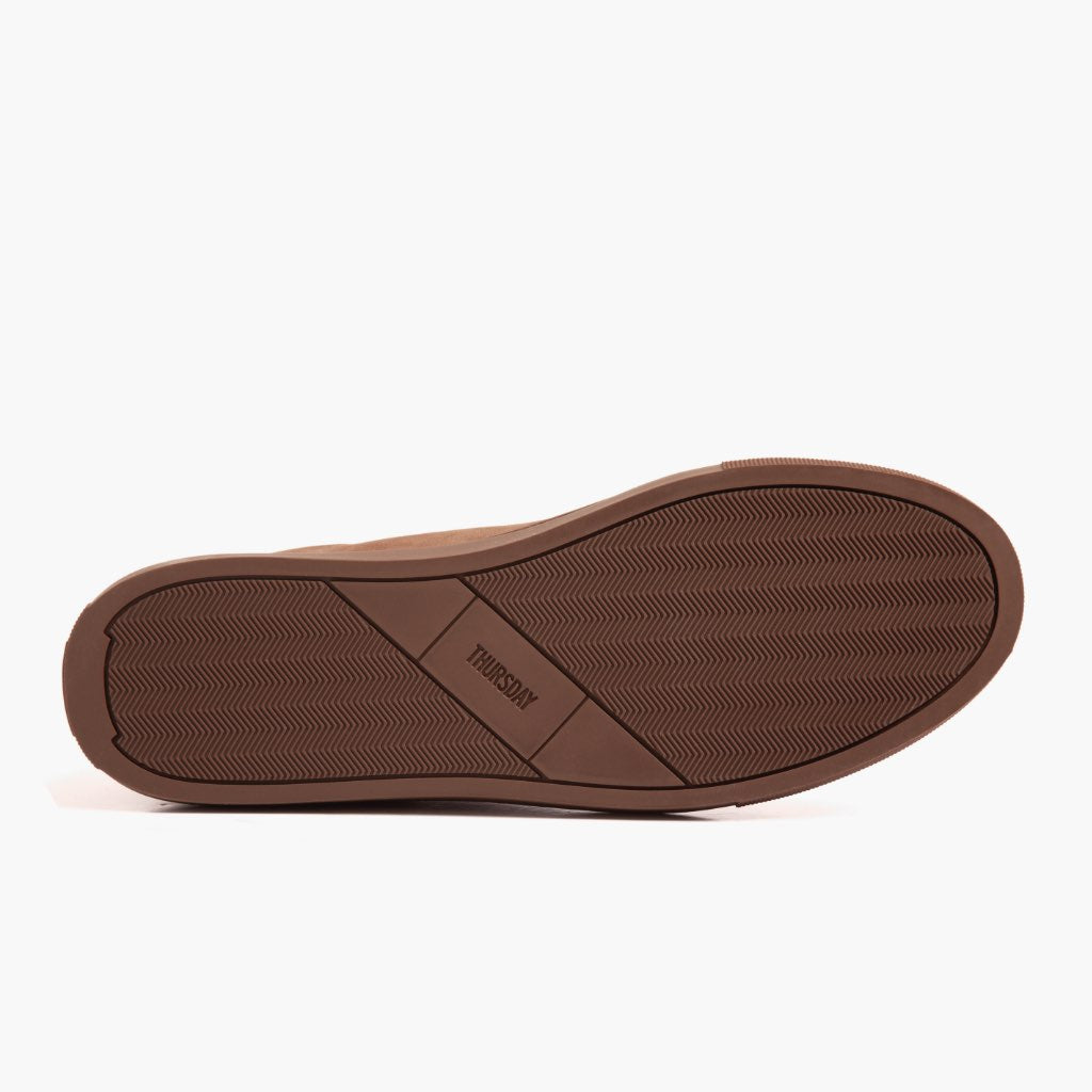 High-Traction Rubber Outsole & Lug Tread Pattern on Premier Low Top Pebble Leder-Sneaker für Herren For Men