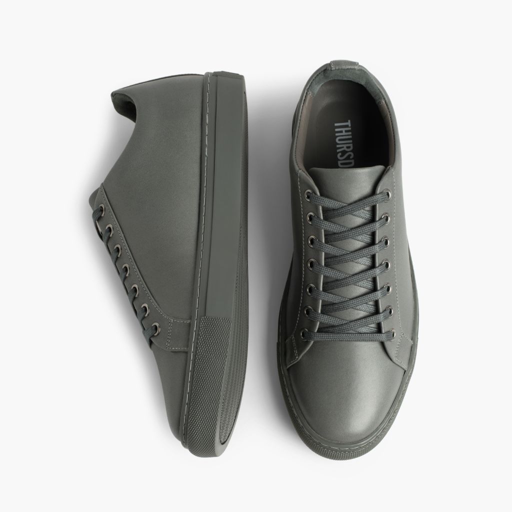 Premier Low Top Grau Leder-Sneaker für Herren For Men - Verstärkte Fersenkappe & präzise Doppelnaht