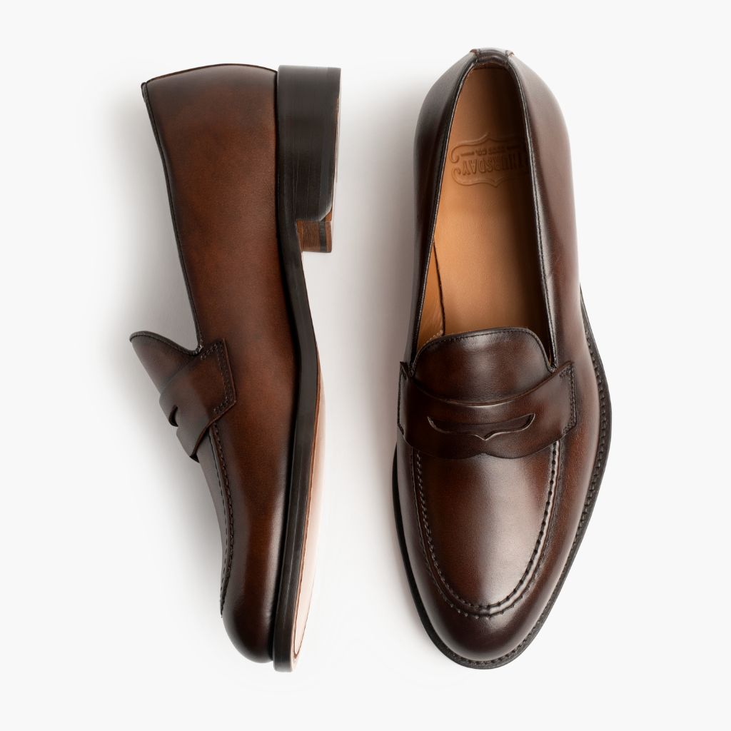 Lincoln Edel-Mahagoni Leder-Sneaker für Herren - Verstärkte Fersenkappe & präzise Doppelnaht