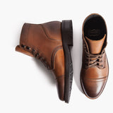 Authentic Full-Grain Leather Grain Depth & Pull-Up Patina Texture Detail