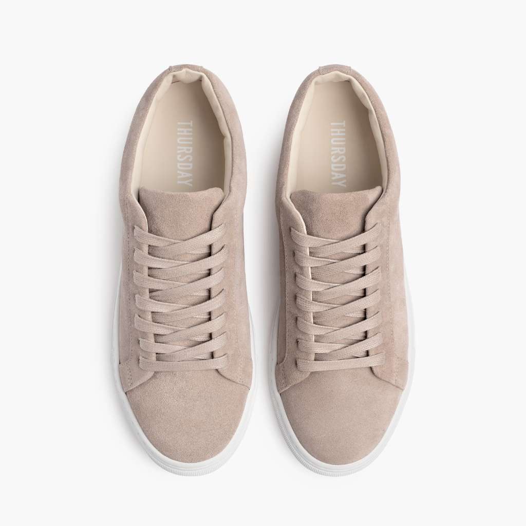 Premier Low Top Latte Leder-Sneaker für Damen - Verstärkte Fersenkappe & präzise Doppelnaht