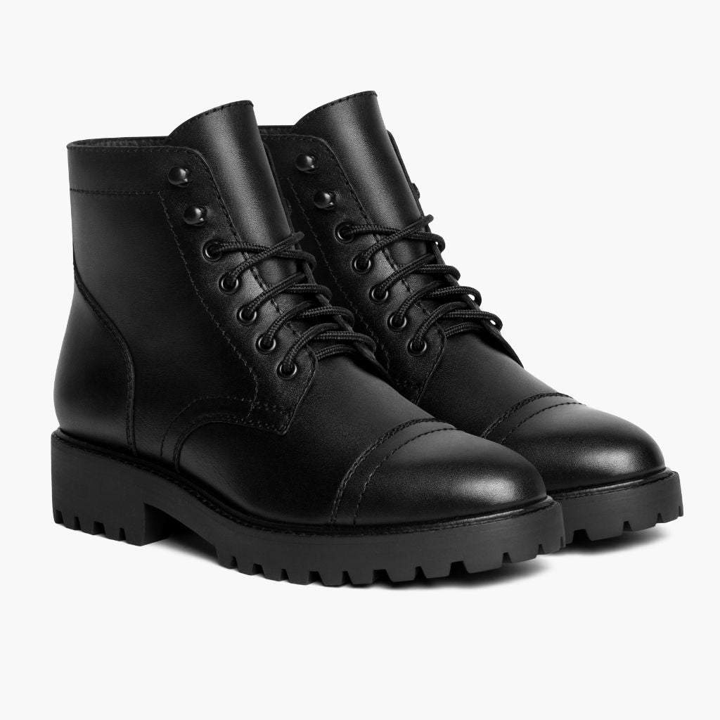 Black Full-Grain leather Boots - Rahmengenähte Goodyear-Welt-Konstruktion & vordere Zehenkappe