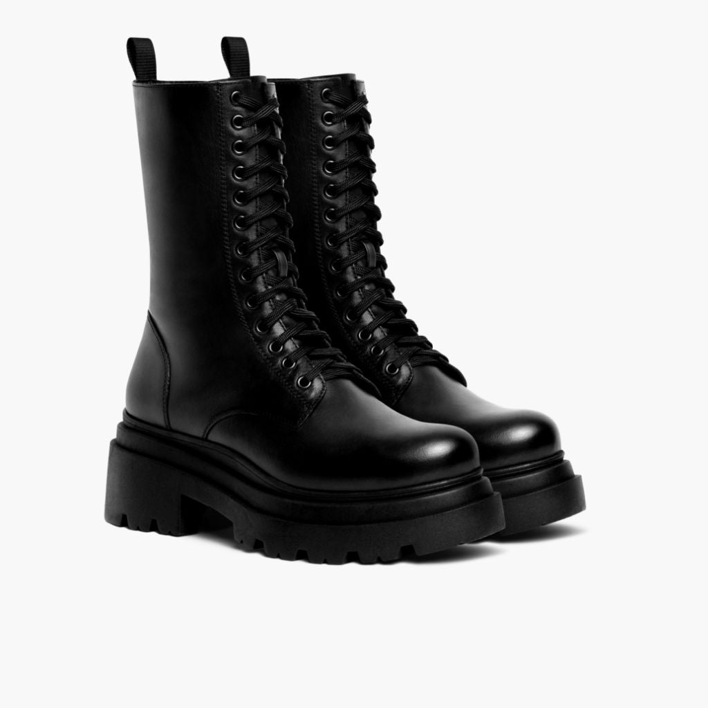 Fatale Schwarz Lederstiefel für Damen in schwarzem Rindleder - Seitenansicht | Online Kaufen