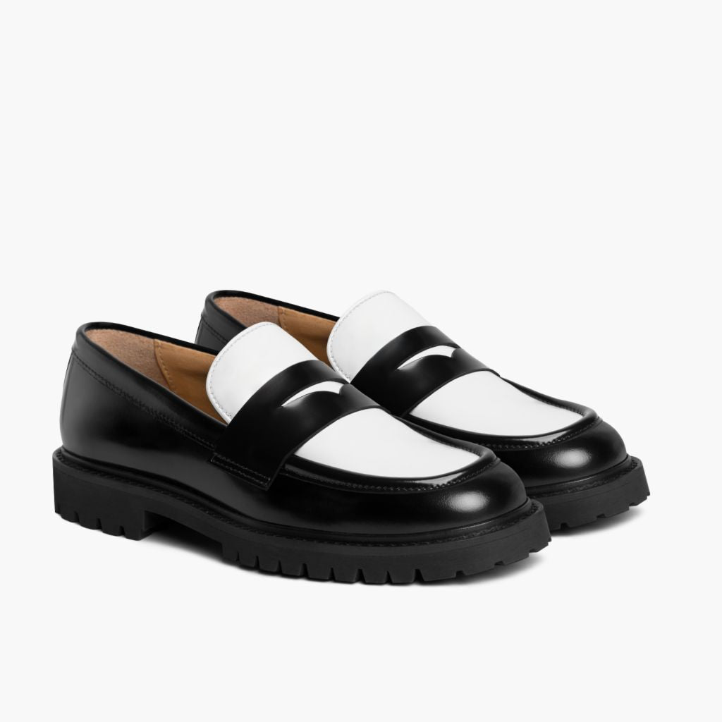 Penny Schwarz & Weiß Leder-Loafer für Damen in schwarzem Rindleder - Seitenansicht | Online Kaufen