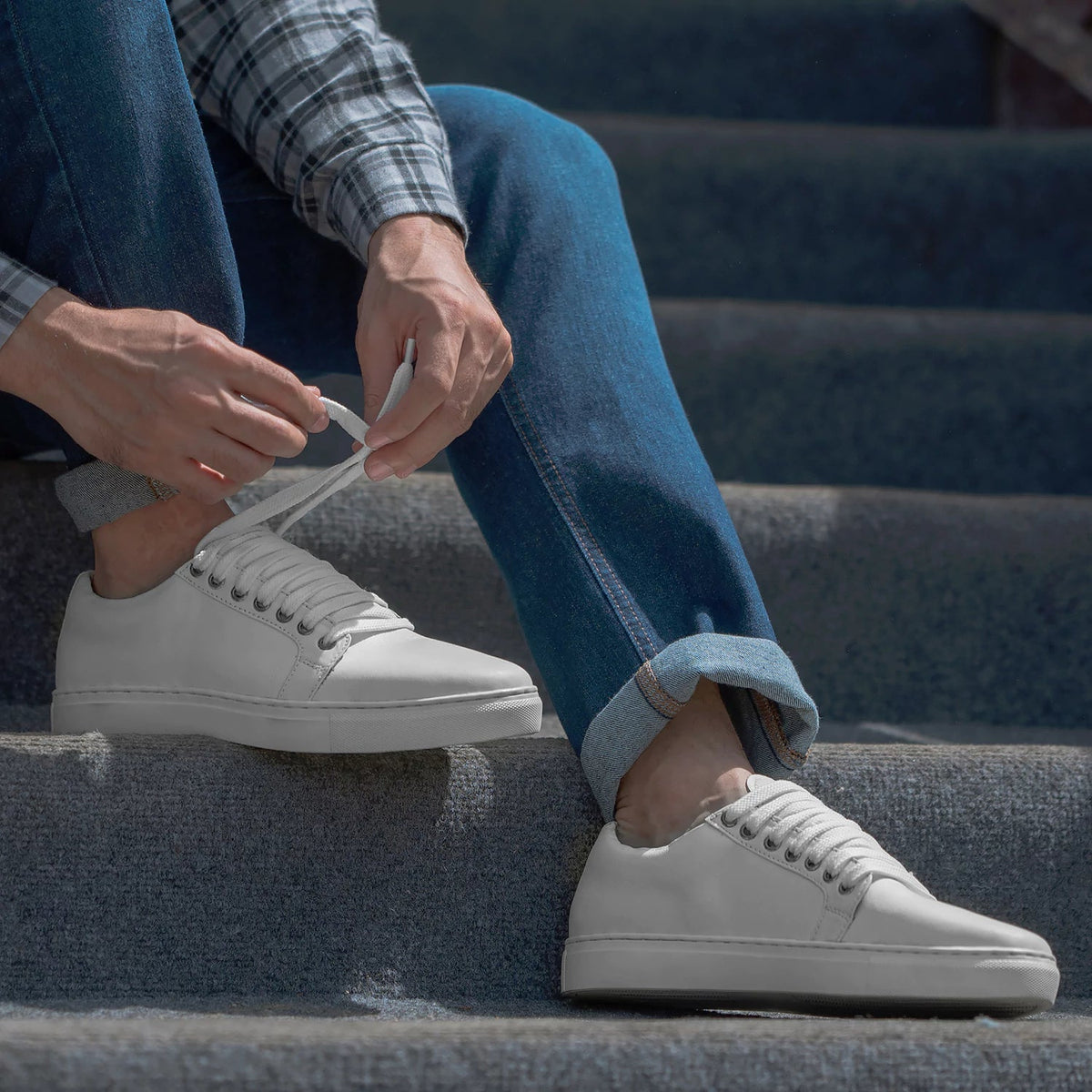 High-Traction Rubber Outsole & Lug Tread Pattern on Murphy Low Top Weiß Leder-Sneaker für Herren