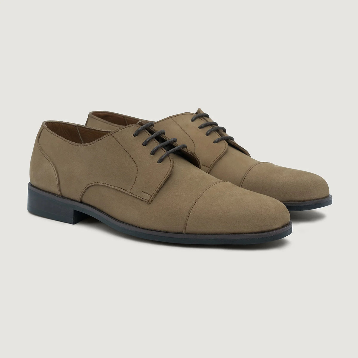 Attorney Derby Brown Nubuck Leather Shoes StudGuard For Men in Brown Full-Grain Leather - Seitenansicht | Online Kaufen