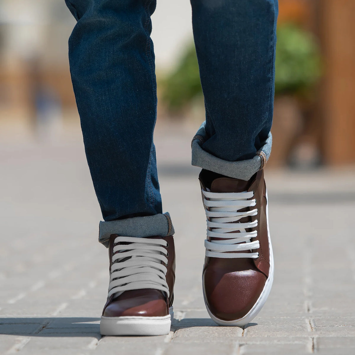 Maroon Full-Grain leather Sneakers - Rahmengenähte Goodyear-Welt-Konstruktion & vordere Zehenkappe