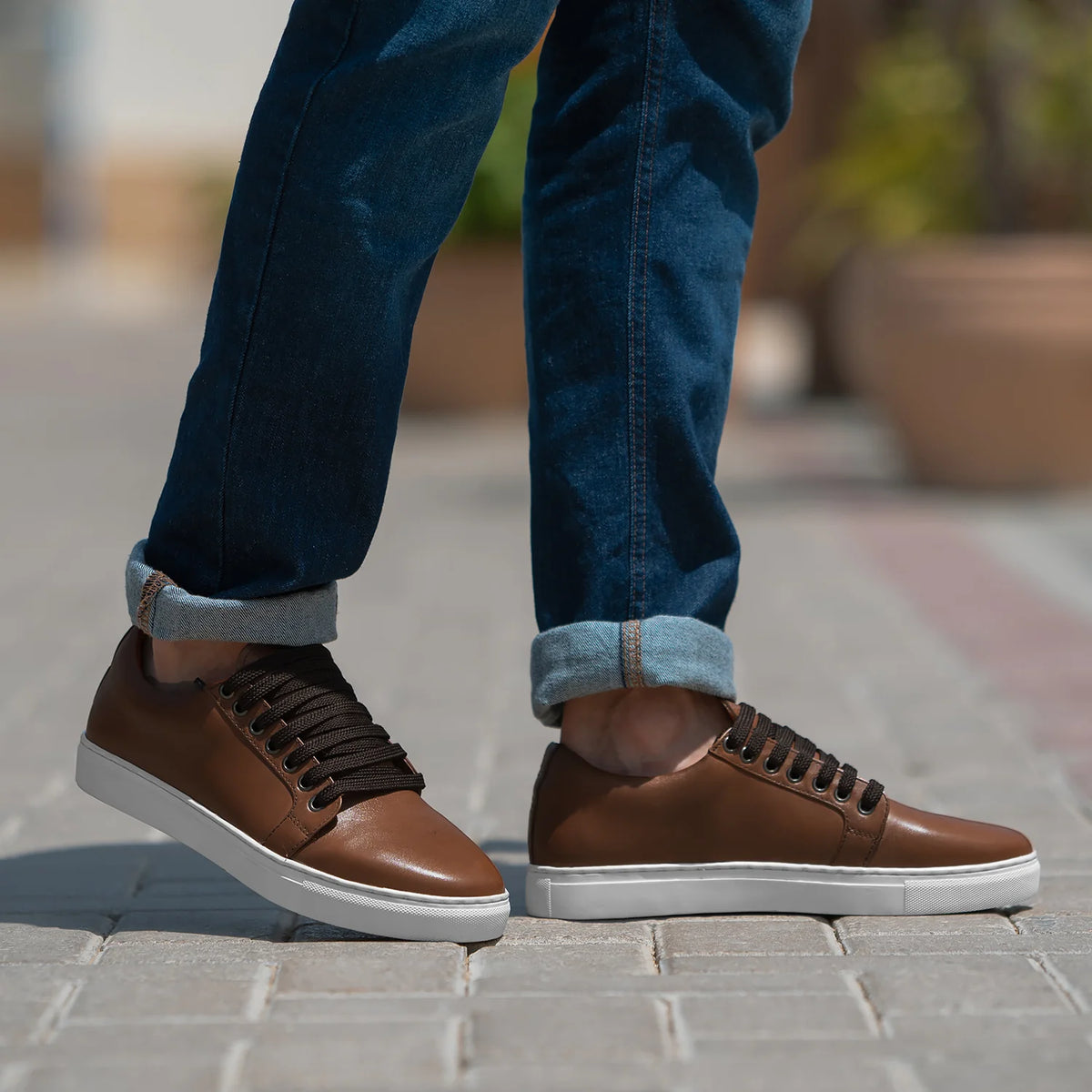 Tan Full-Grain leather Sneakers - Rahmengenähte Goodyear-Welt-Konstruktion & vordere Zehenkappe