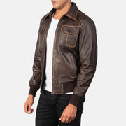 Brown Goatskin Leather Bomber Jacket - Rückansicht mit passgenauen Schultern &amp; sauberem Saum