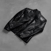 Zipper &amp; Hem Craftsmanship Construction Detail on Men's Adornica Schwarz Leder-Bikerjacke für Herren