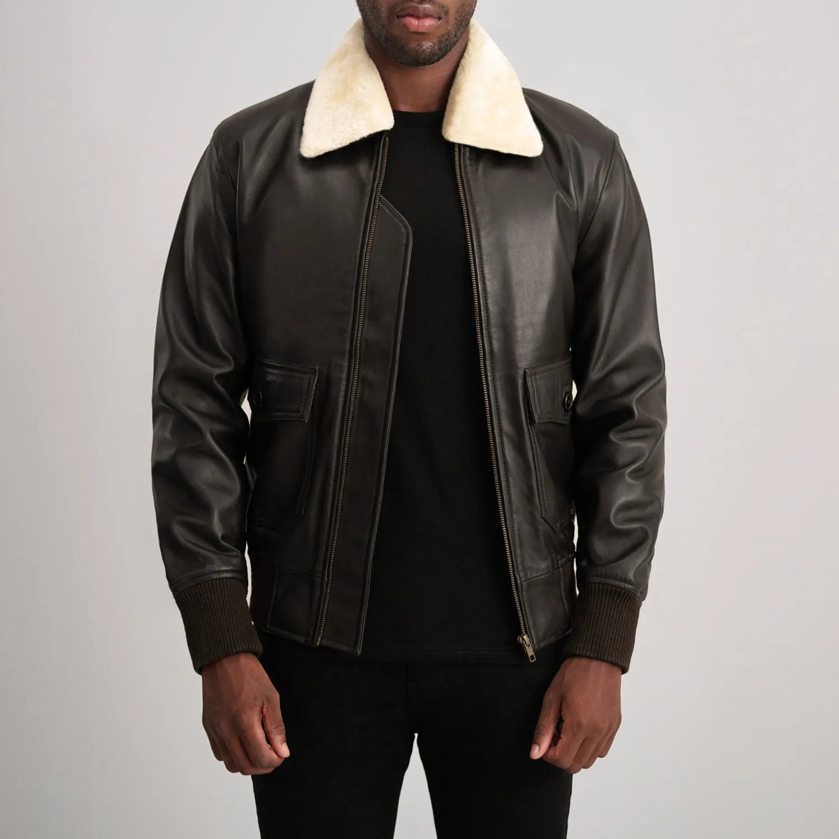 
Airin G-1 Braun & Cream Leder-Bomberjacke für Herren in Brown Sheepskin Leather - Vorderansicht & maßgeschneiderte Silhouette | Online Kaufen