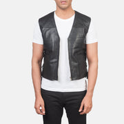
Brandon Schwarz Lederweste für Herren in Black Sheepskin Leather - Vorderansicht & maßgeschneiderte Silhouette | Online Kaufen
