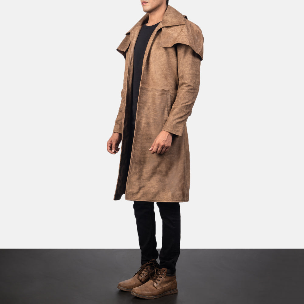 Distressed Brown Sheepskin Snuffed Trench Coat - Rückansicht mit passgenauen Schultern &amp; sauberem Saum