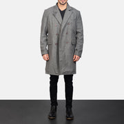 Men's Claud Grey Wool Double Breasted Coat in Grey Synthetic Wool - Vorderansicht &amp; maßgeschneiderte Silhouette | Online Kaufen