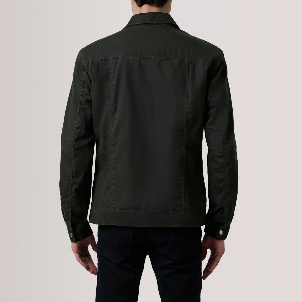 Detailansicht of Classic Collar &amp; Snap Button Hardware on Colberto Olive Waxed Canvas Trucker Lederjacke für Herren For Men