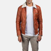 Men's Dan Frost Hellbraun Lammfelljacke für Herren in Brown Sheepskin Leather - Vorderansicht &amp; maßgeschneiderte Silhouette | Online Kaufen