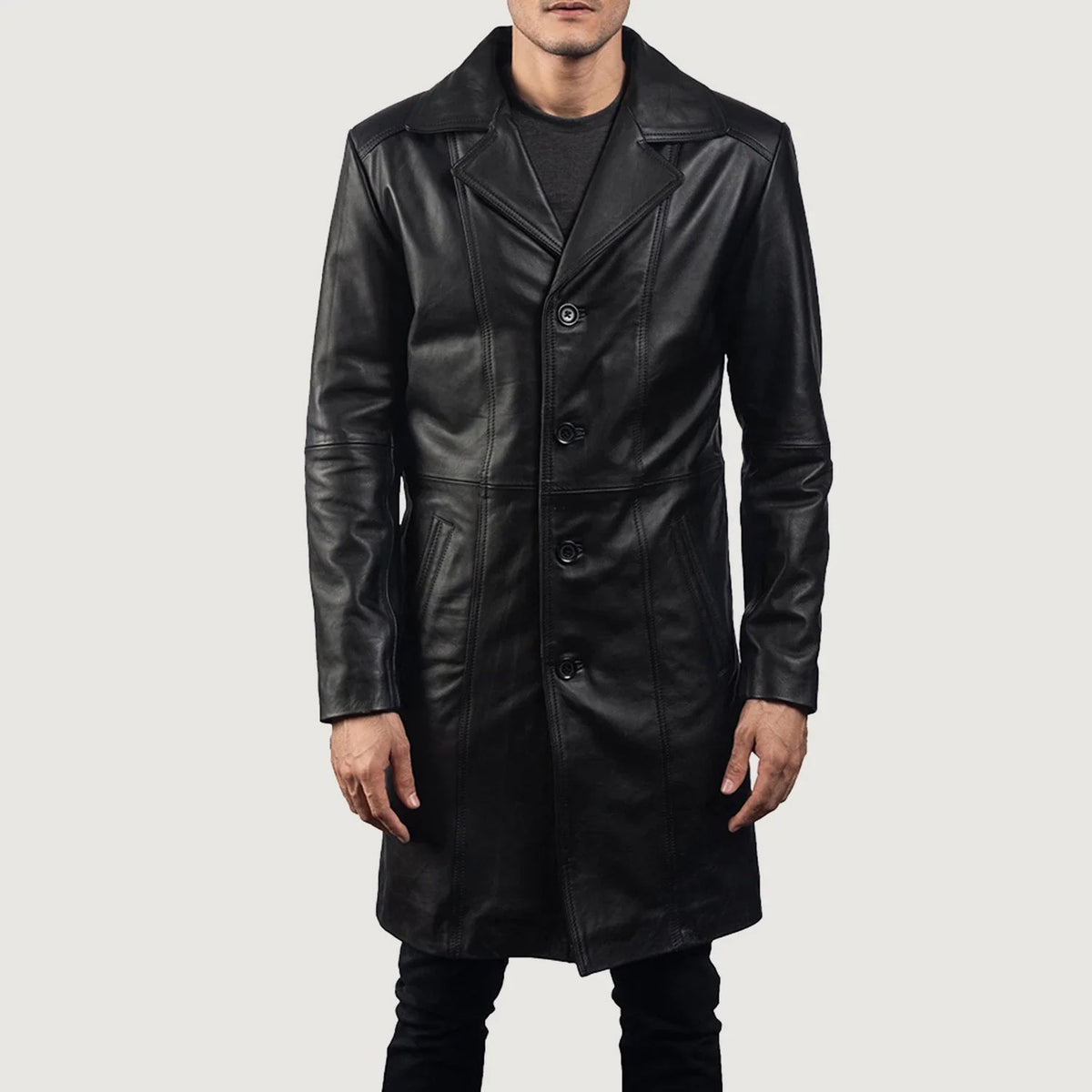 Men's Don Long Schwarz Ledermantel für Herren - Seitenansicht mit ergonomischem Ärmelschnitt