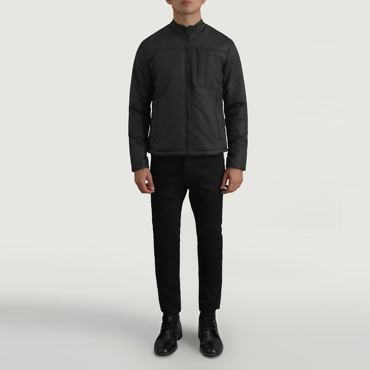 Elliot Schwarz Lightweight Lederjacke für Herren - Seitenansicht mit ergonomischem Ärmelschnitt