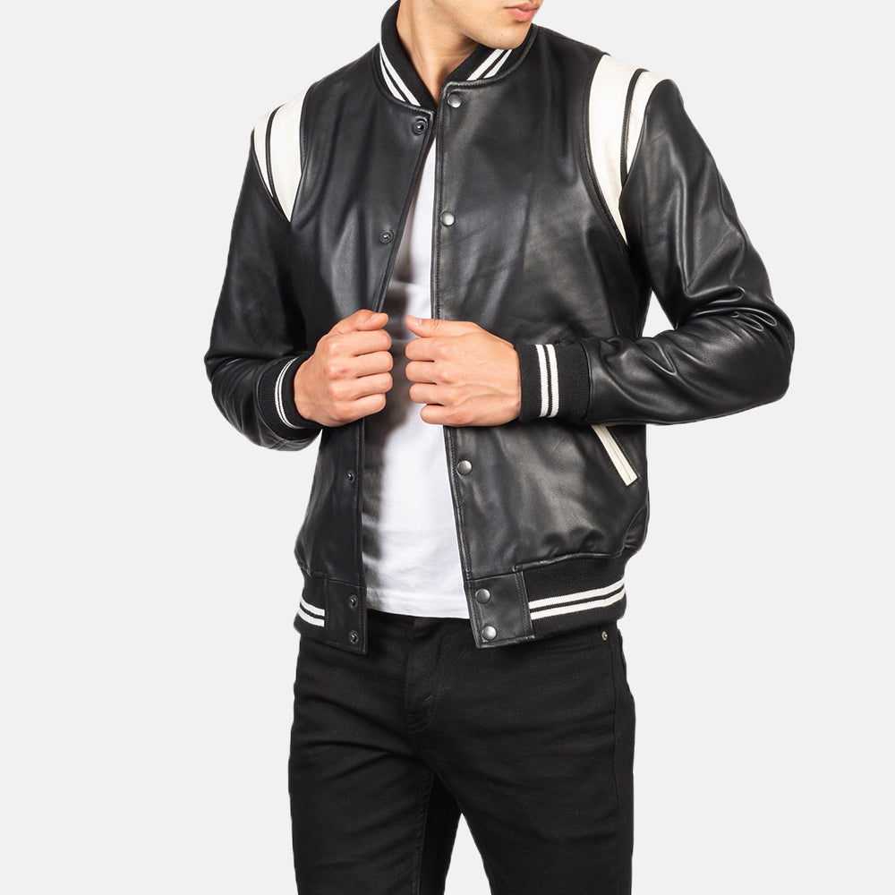 Innenansicht Showing Quilted Polyester Lining &amp; Zwei Innentaschen
