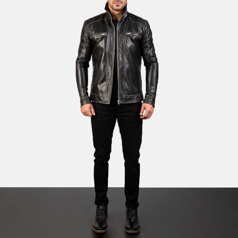 
Hudson Leder-Bikerjacke für Herren - Seitenansicht mit ergonomischem Ärmelschnitt & sportlicher Passform