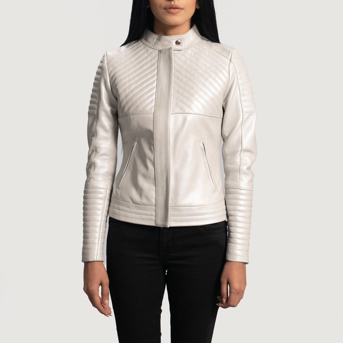 Adalyn Gesteppt Vintage-Braun Leder-Bikerjacke für Damen - Vorderansicht & maßgeschneiderte Silhouette | Online Kaufen