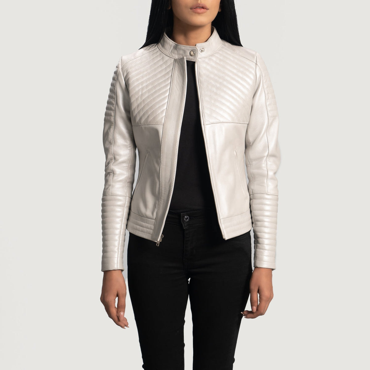 Adalyn Gesteppt Vintage-Braun Leder-Bikerjacke für Damen - Seitenansicht mit ergonomischem Ärmelschnitt & sportlicher Passform