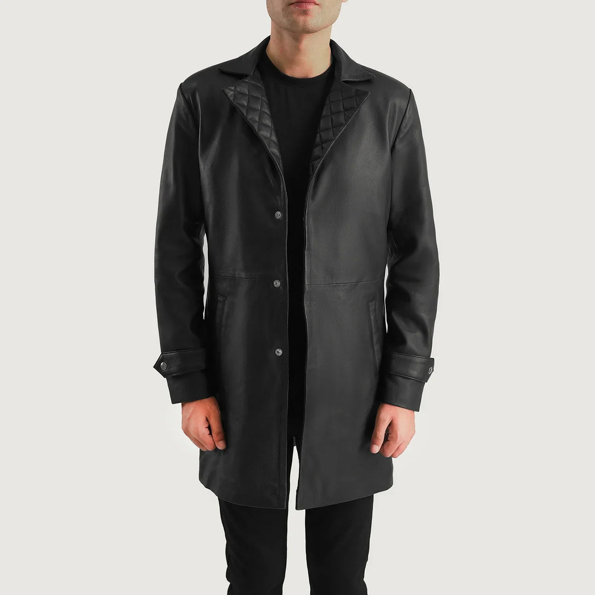 Detailansicht of Notch &amp; Snap Button Hardware on Infinity Black Leather Coat