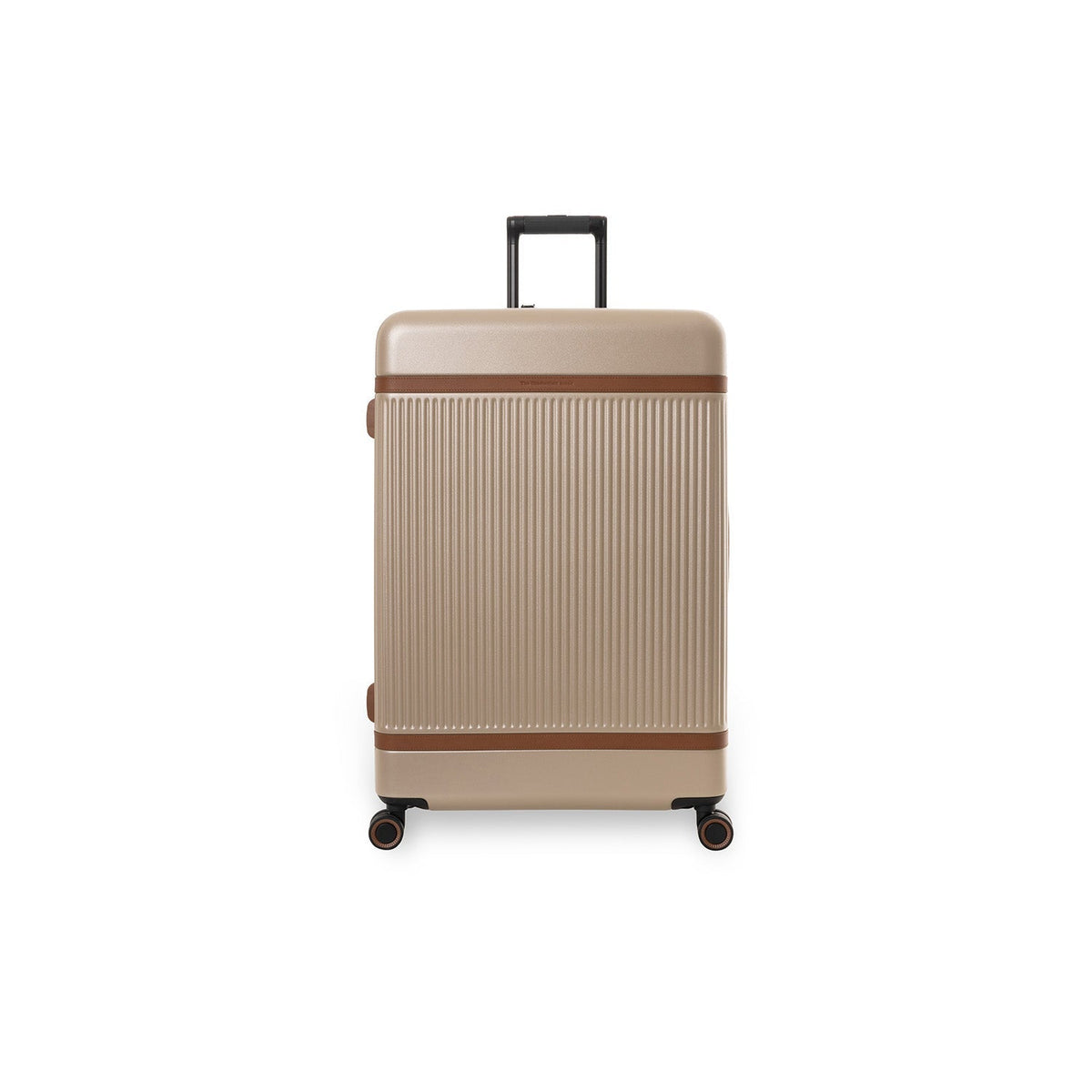 Styled Fit Perspective of Large Suitcase Zuna für Damen on Model - Natural Daylight Drape