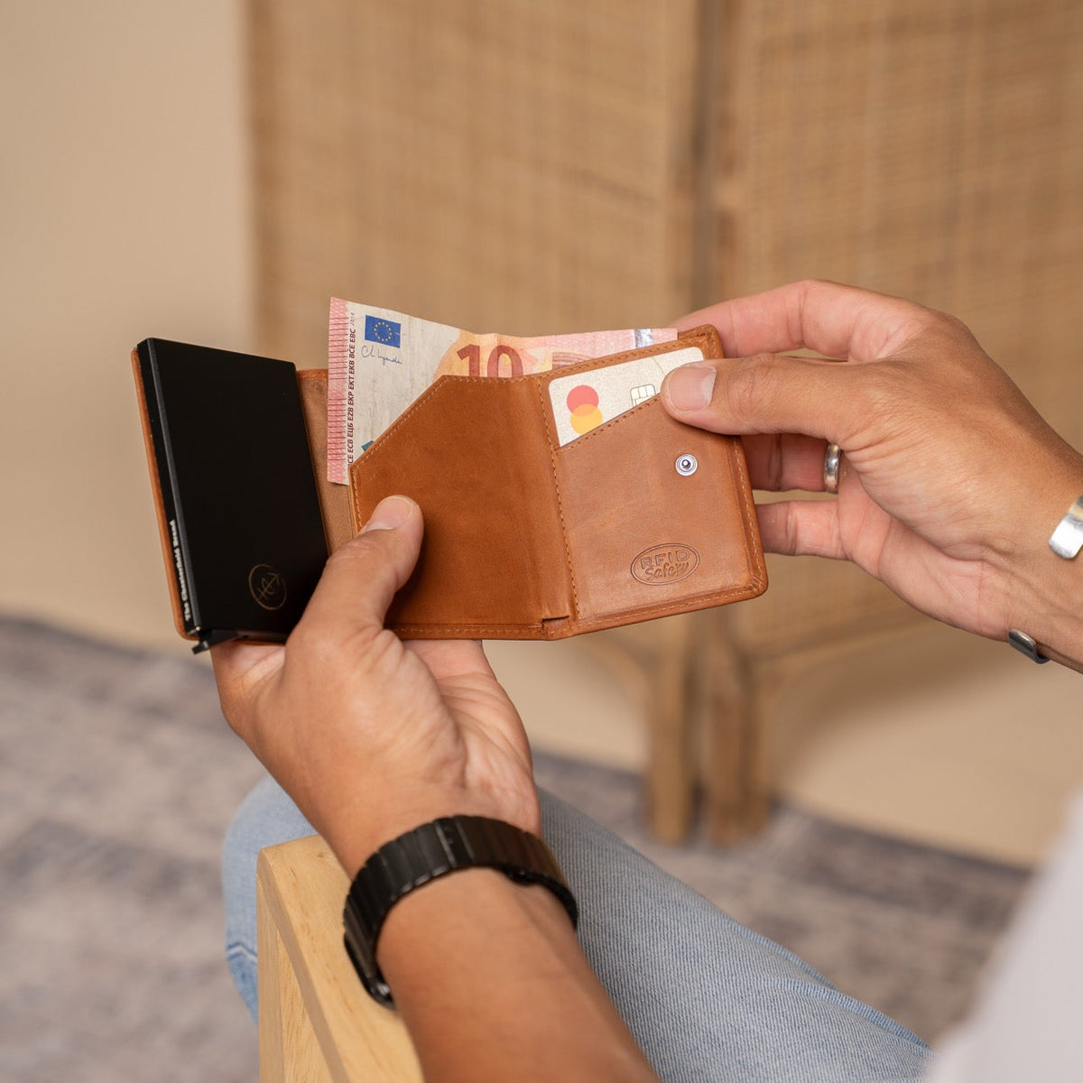 Palma Full-Grain Leather Card Holder für Damen – Zusätzliche Produktansicht 3