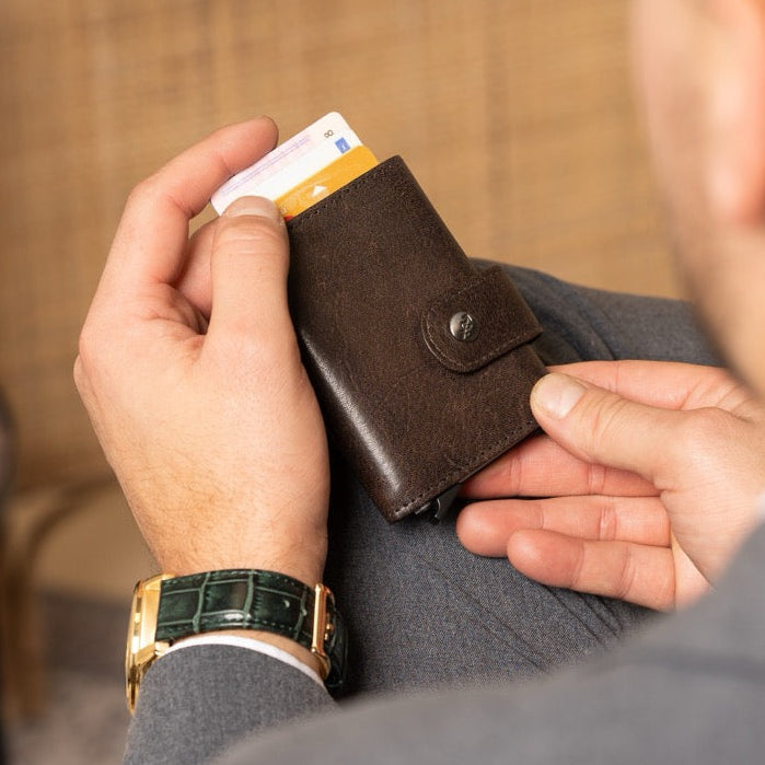 Varrano Full-Grain Leather Card Holder für Damen