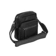 Bremen Vollnarbenleder Crossbody-Tasche in Classic 100% Full-Grain Leather - Full Exterior Front Profile View | Online Kaufen