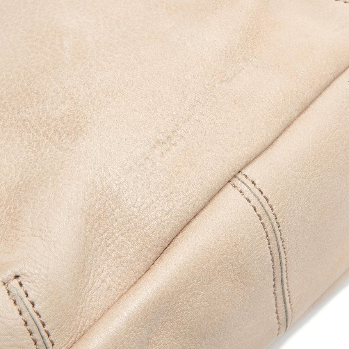 
Innenansicht Showing Dedicated Padded Laptop Sleeve & Multi-Compartment Organization