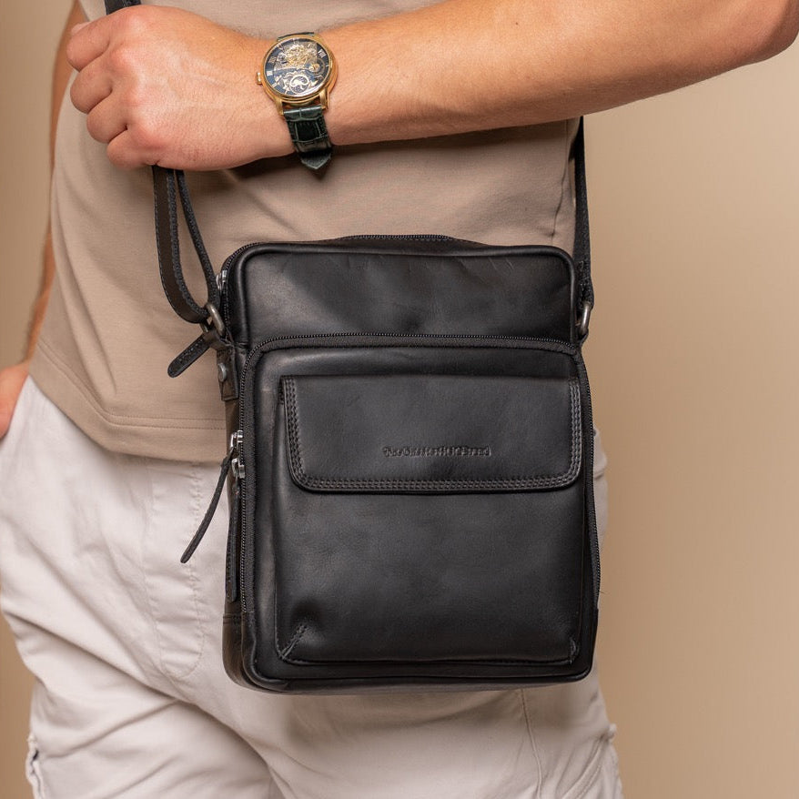 
Classic 100% Full-Grain leather Bag - Rückansicht mit verstärkten Lederträgern & handwerklichen Nähten