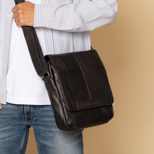 Remy Full-Grain Leather Crossbody Bag für Herren