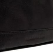 
Classic 100% Full-Grain leather Bag - Rückansicht mit verstärkten Lederträgern & handwerklichen Nähten