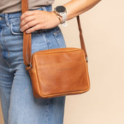 Westmere Full-Grain Leather Crossbody Bag für Damen – Zusätzliche Produktansicht 2