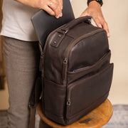 Austin Full-Grain Leather Laptop Backpack für Damen – Zusätzliche Produktansicht 3