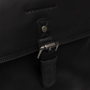
Innenansicht Showing Dedicated Padded Laptop Sleeve & Multi-Compartment Organization