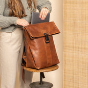 Savona Full-Grain Leather Laptop Backpack für Damen – Zusätzliche Produktansicht 3