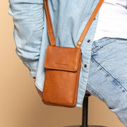 
Langley Vollnarbenleder Phone Bag – alternate product view 2