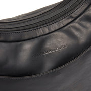 
Classic 100% Full-Grain leather Bag - Rückansicht mit verstärkten Lederträgern & handwerklichen Nähten