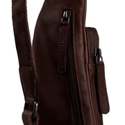 Brown Leather Sling Bag Logan für Damen, detail view 1