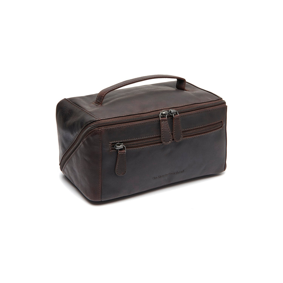 Styled Fit Perspective of Elmia Full-Grain Leather Toiletry Bag für Damen on Model - Natural Daylight Drape