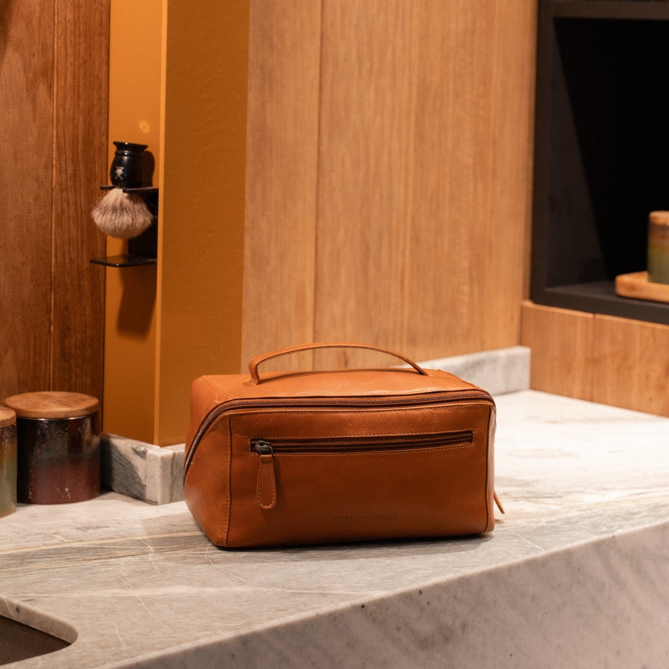 Elmia Full-Grain Leather Toiletry Bag für Damen – Zusätzliche Produktansicht 3