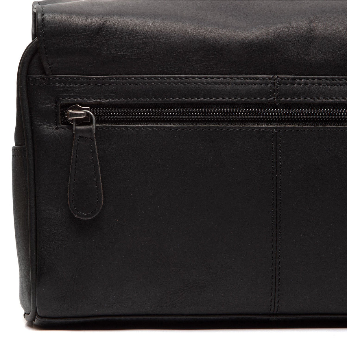 Authentic 100% Full-Grain Leather Grain Texture & Heavy-Duty Seam Stitching Detail